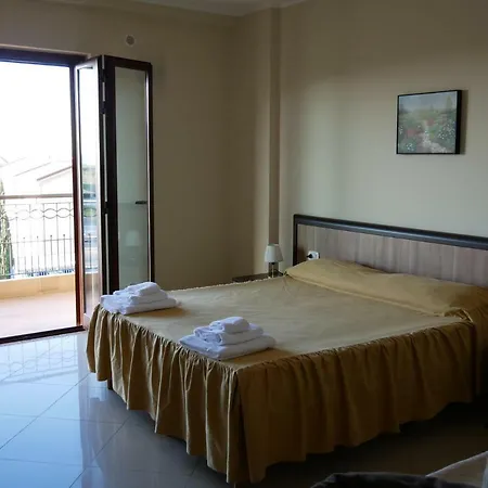 Aparthotel Rosa Piraino